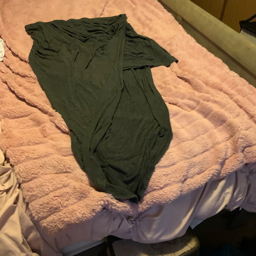 Torrid maxi with high slit skirt size 4